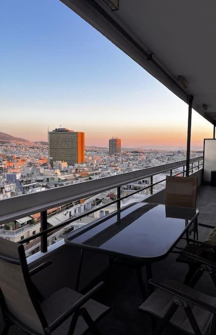 Apollo Tower Luxury Athens Centre View Apt Exterior foto